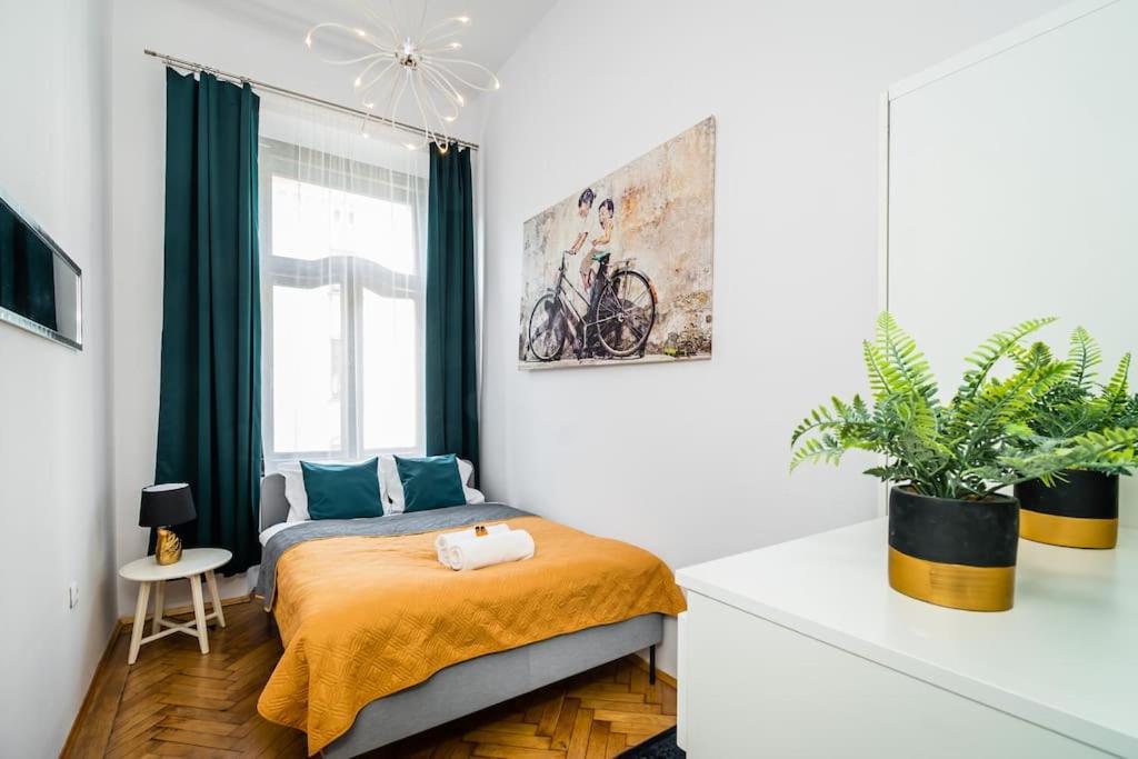 Royal City Apartment 40 M2 Krakau Exterior foto