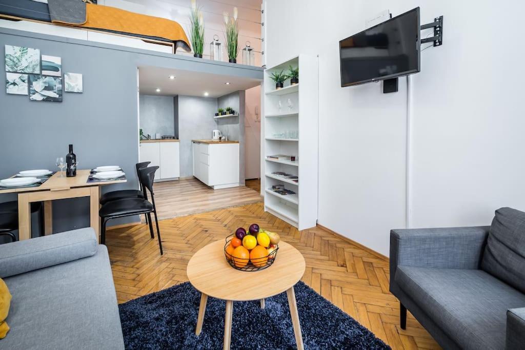 Royal City Apartment 40 M2 Krakau Exterior foto
