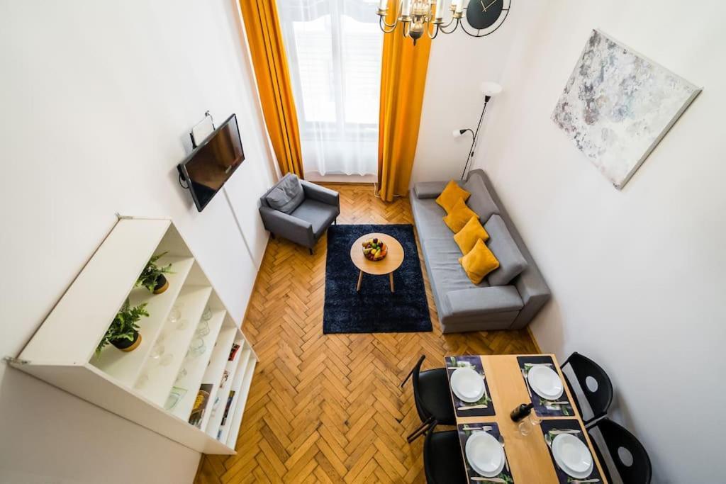 Royal City Apartment 40 M2 Krakau Exterior foto